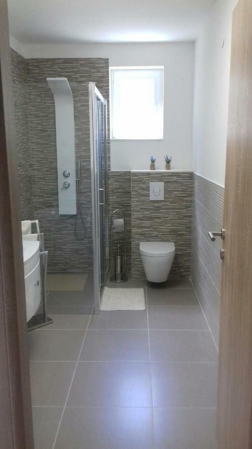 Nikol Apartman Sevid Kültér fotó